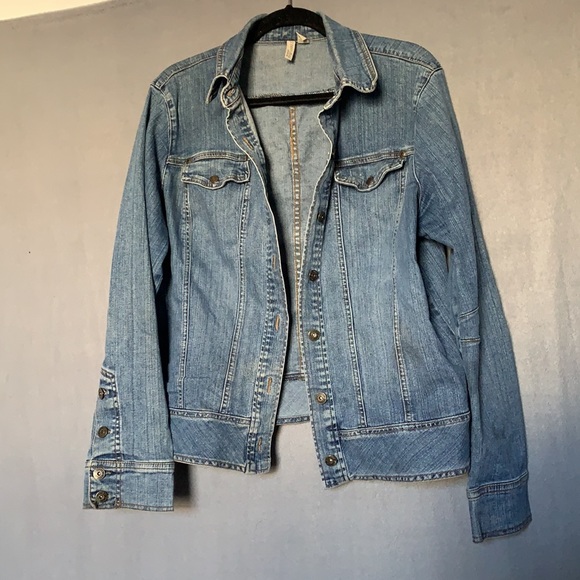 Jean jacket - Picture 5 of 14